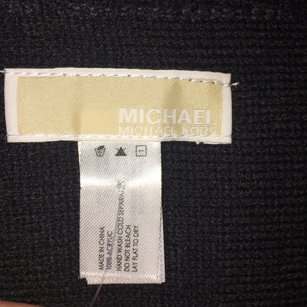 NWT Michael KORS Black/Gray Scarf Hat Set - Picture 5 of 6
